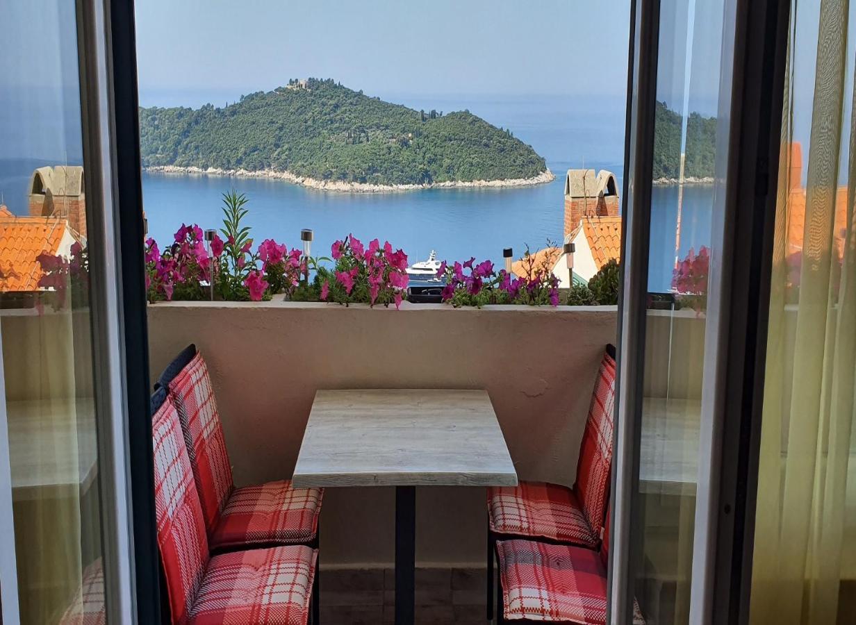 Blue Harmony Sea View Apartment Дубровник Екстер'єр фото